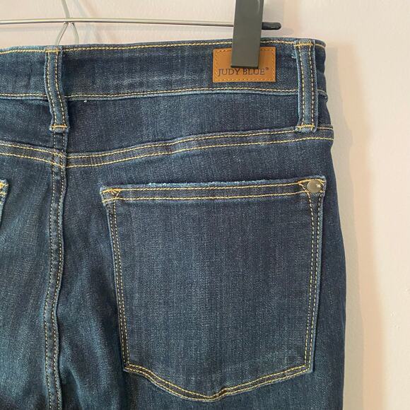 Judy Blue Women's size 11 / 30 Flare Dark Wash High Rise Jeans Frayed Preppy - Picture 7 of 12